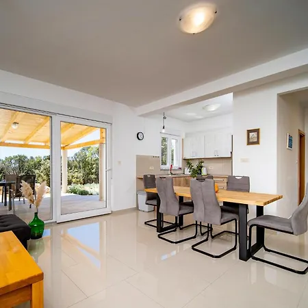 Feriehus Gorgeous In With Kitchen Kampor