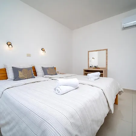 Gorgeous In With Kitchen Tatil Evi