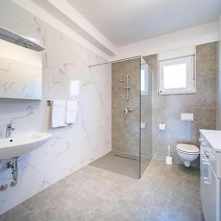 Gorgeous In With Kitchen Tatil Evi Kampor
