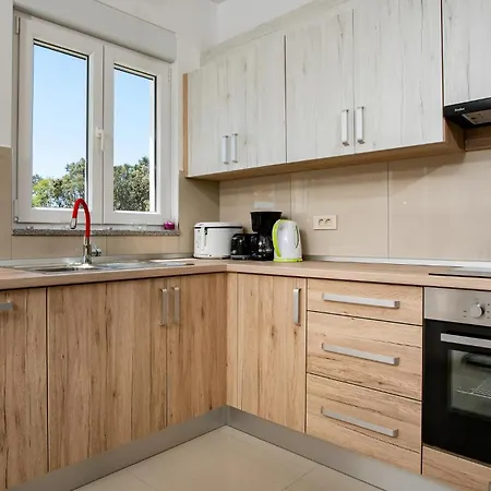 Gorgeous In With Kitchen